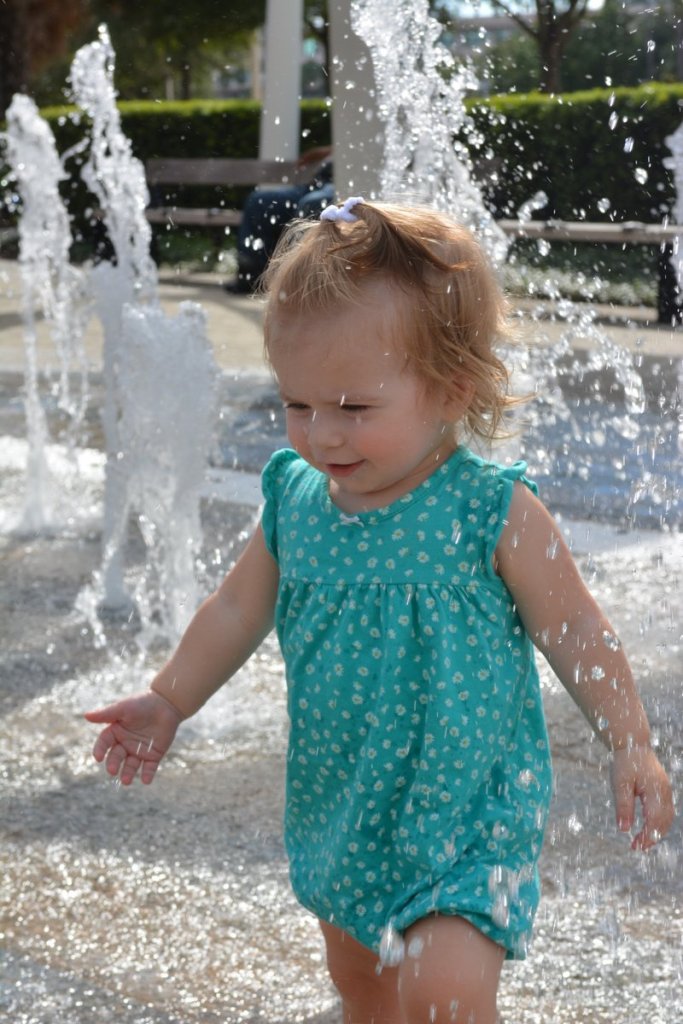 20150812_165613_D71_0627