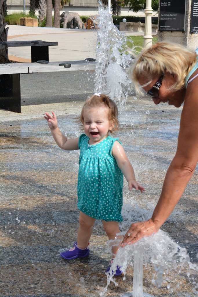 20150812_165637_D71_0630