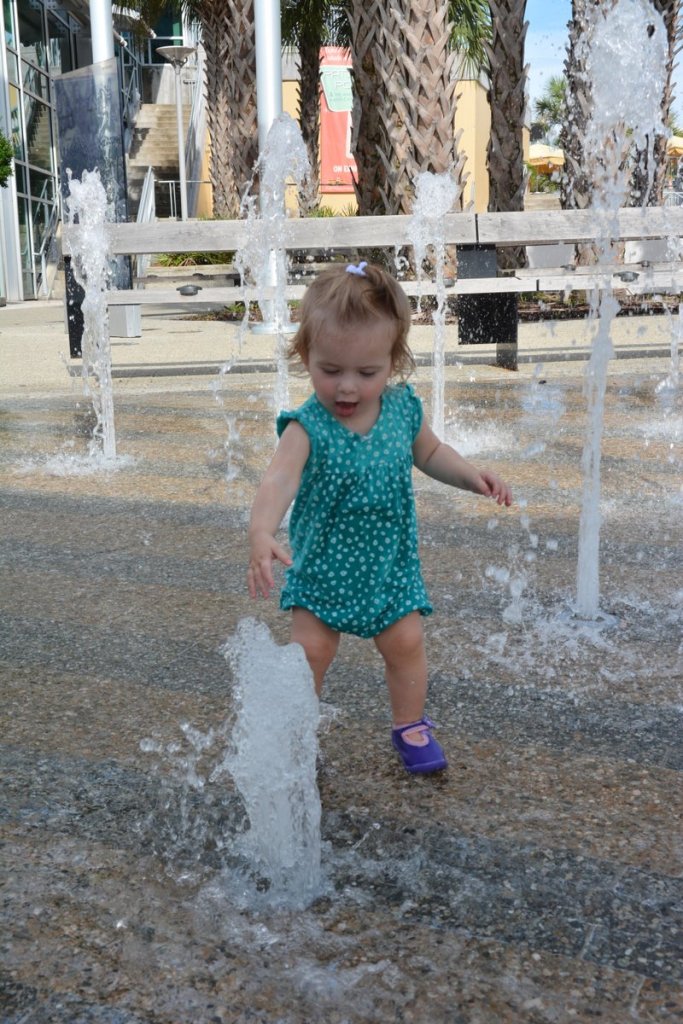 20150812_165700_D71_0635